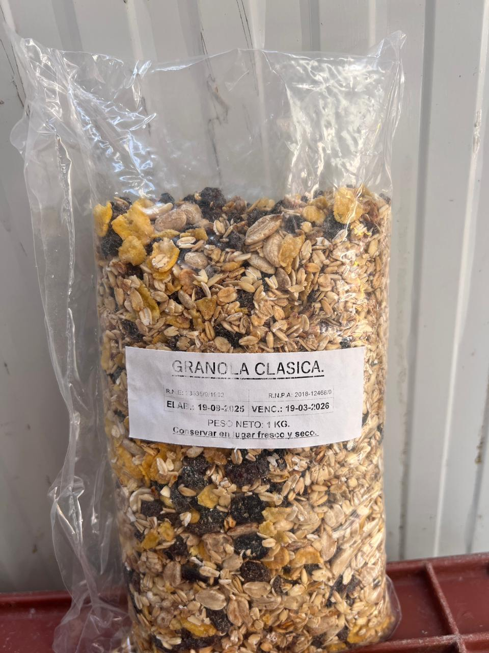 Granola x 1 kg - Distribuidora